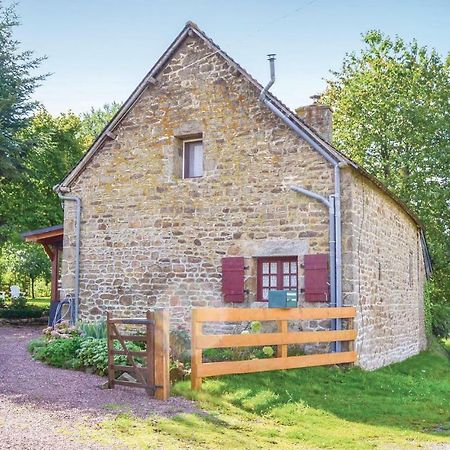 Beautiful Home In Montaudin With Wifi Bagian luar foto