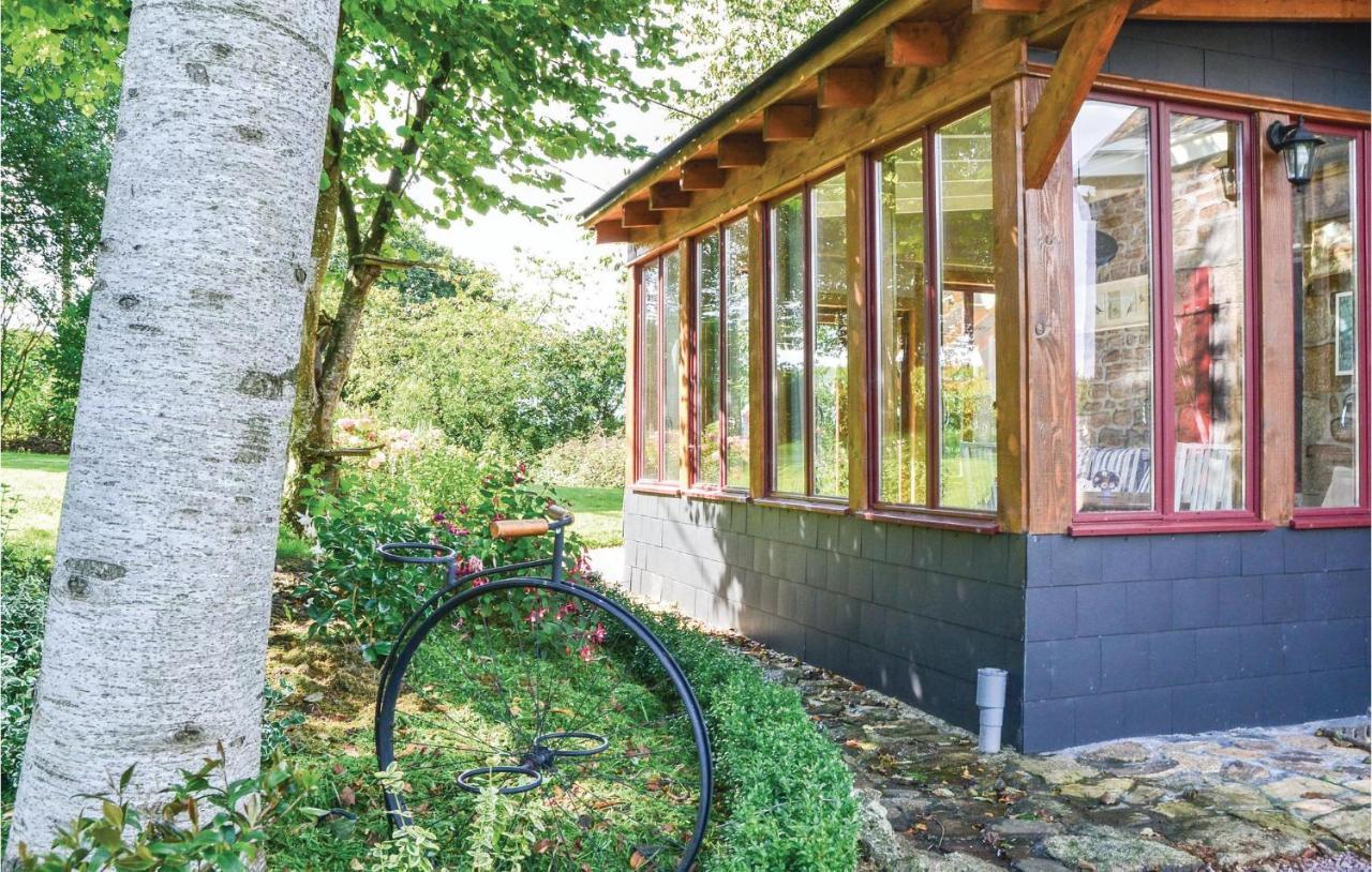 Beautiful Home In Montaudin With Wifi Bagian luar foto