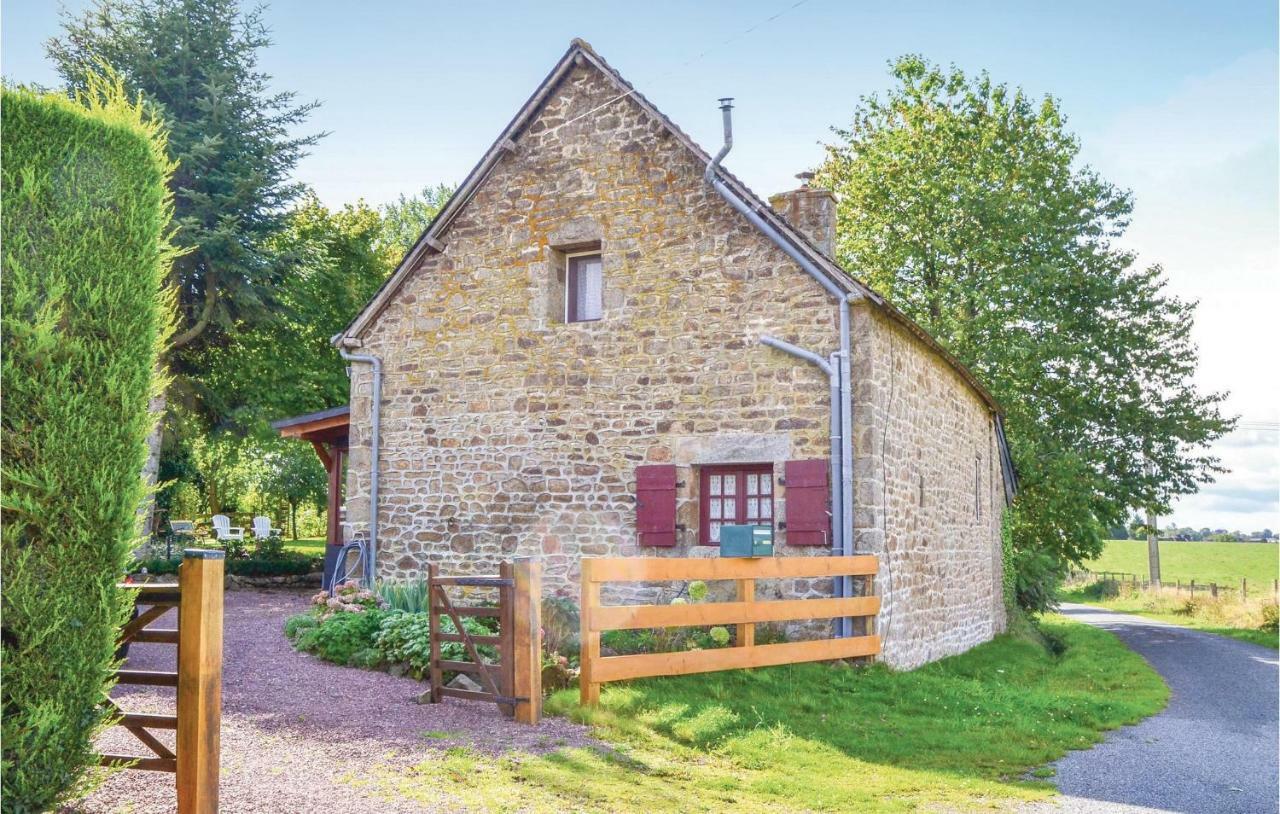 Beautiful Home In Montaudin With Wifi Bagian luar foto